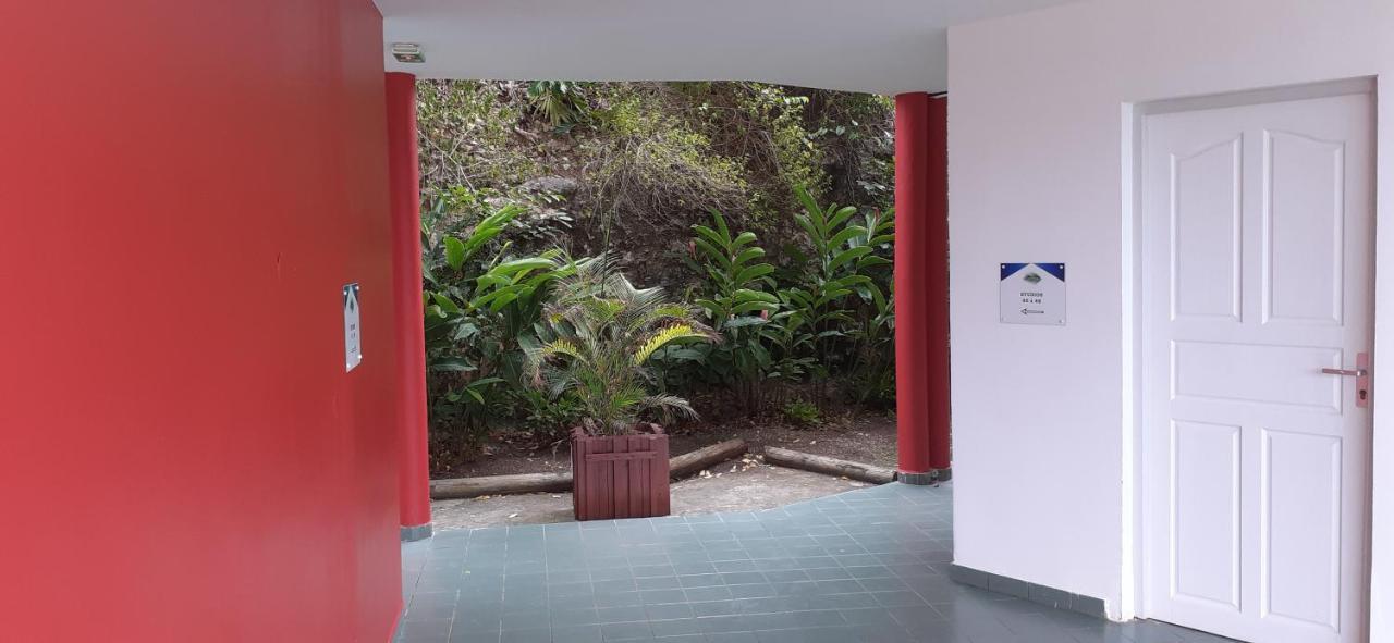 Studio A La Semaine, Au Mois Ou Plus Le Moule Εξωτερικό φωτογραφία